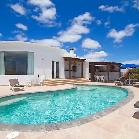 Acentejo Puerto Calero Lanzarote * Puerto Calero