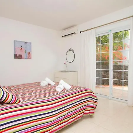 Acentejo Puerto Calero Lanzarote * Puerto Calero